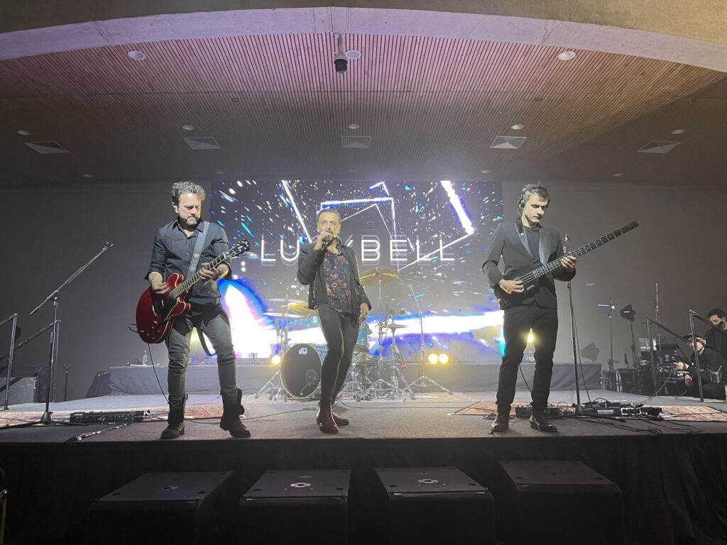 30 años de historia: una noche para celebrar juntos